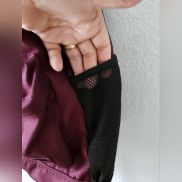 Victoria’s Secret PINK Burgundy Maroon Classic Canvas Backback - Picture 4 of 7